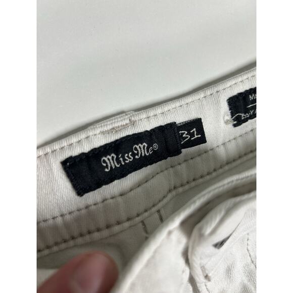Miss Me Jeans Women’s 31 (32) White Mid Rise Easy Ankle Skinny Zipper Pockets - Picture 4 of 15